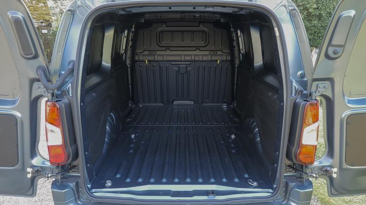 FIAT E-DOBLO L2 100kW 52kWh H1 Van Primo Auto